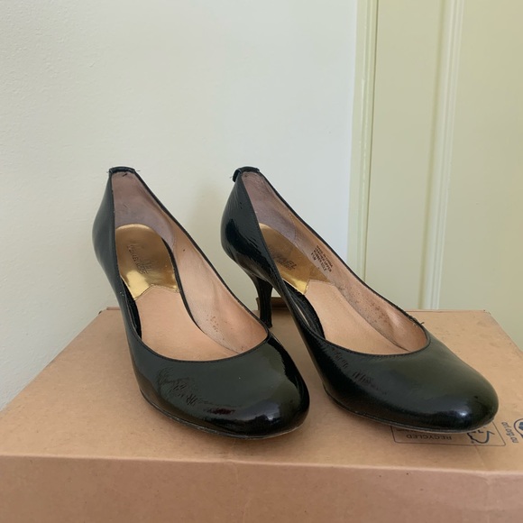 Michael Kors Black Heels - Picture 4 of 6